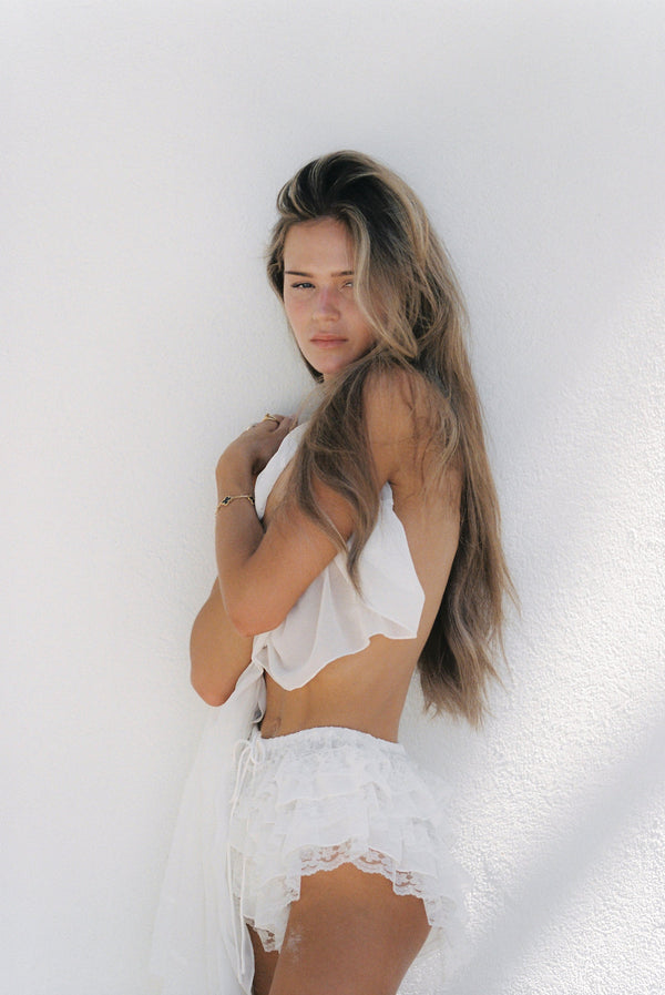 Hanna Bloomer Ivory