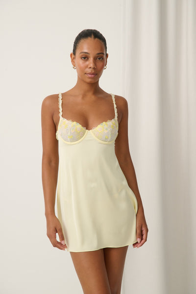 ameliane lace trimmed slip dress Amelia Limoncello Harlow Elegant V Neck 2025-05-12 Size:MEN / EU 49 / US 15 - 15.5