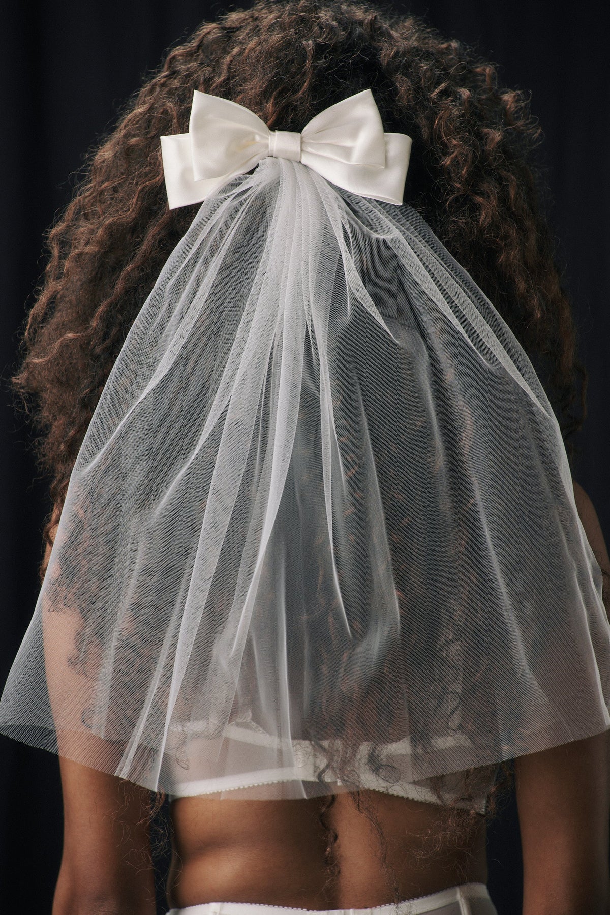 Dolly Bow Veil