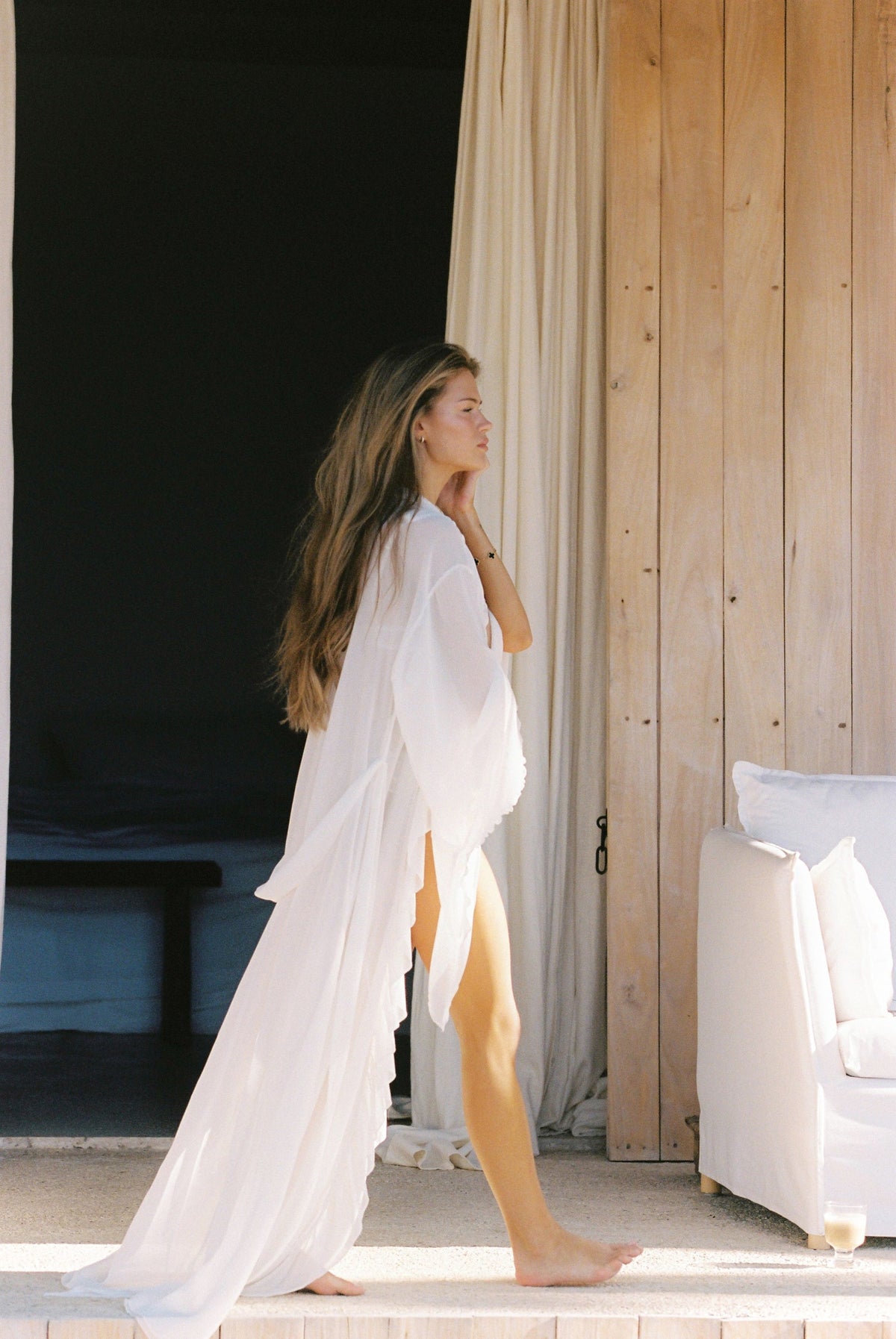 Hanna Robe Ivory