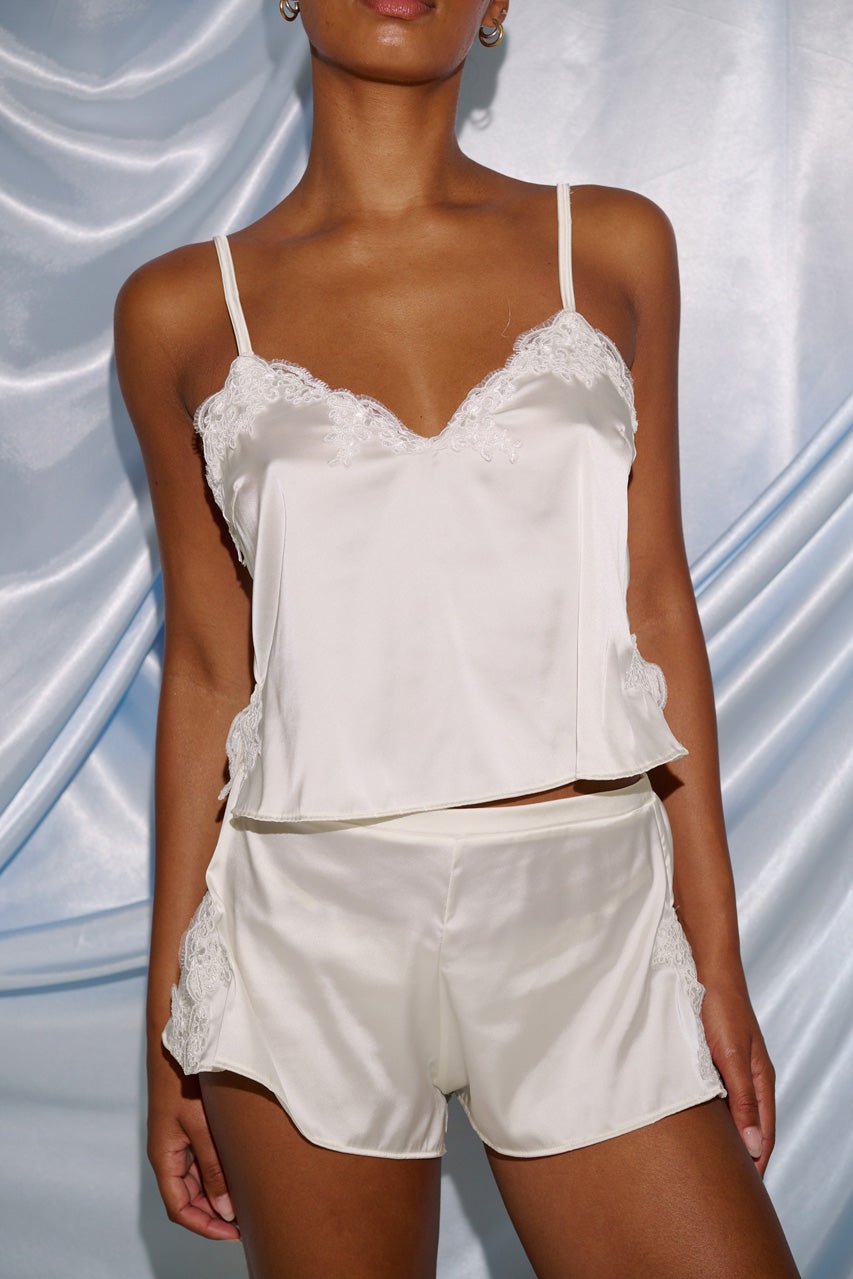 Jean Sleep Set Antique