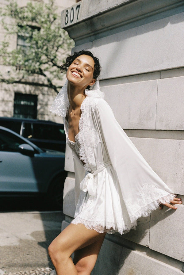 Olivia Robe Ivory