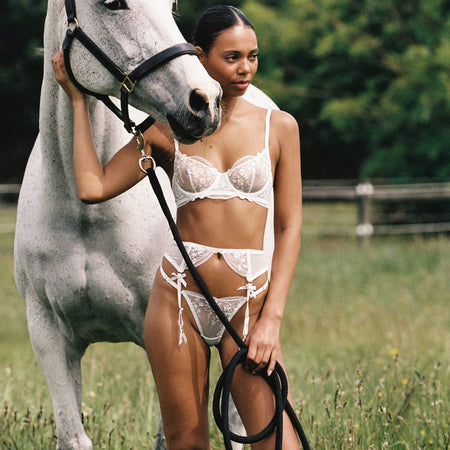 Sofia Underwire White