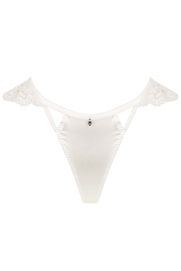 Hanna Thong Snow White